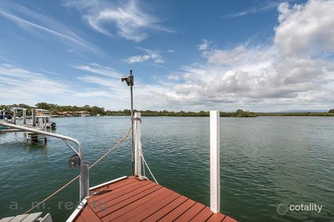 Property photo of 64 Tradewinds Avenue Paradise Point QLD 4216