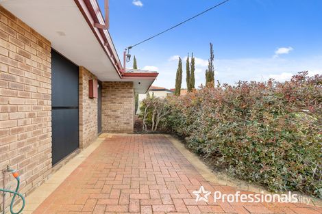 Property photo of 7 Wisteria Court Forrestfield WA 6058