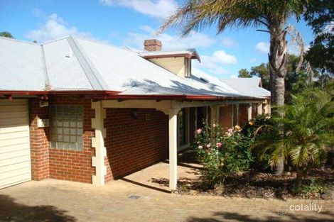 72 Oaklands Ave, Halls Head, WA 6210