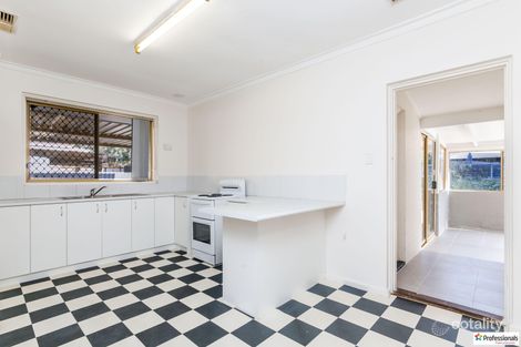 Property photo of 35 Rhodes Crescent Calista WA 6167