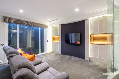 Property photo of 16 Wild Life Parade Balwyn North VIC 3104