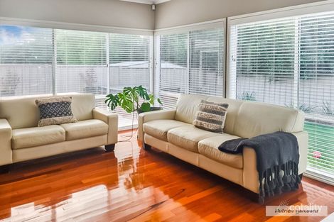 Property photo of 6 Green Hill Place Craigieburn VIC 3064