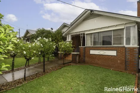 34 Trevor St, Turvey Park, NSW 2650