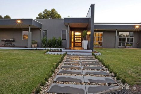 Property photo of 7 Peppercorn Mews Swan Hill VIC 3585