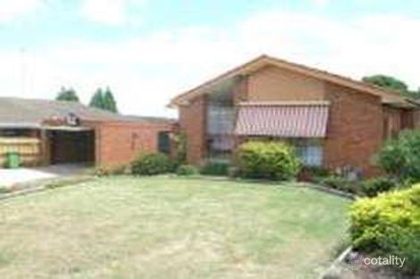 Property photo of 4 Durness Court Endeavour Hills VIC 3802