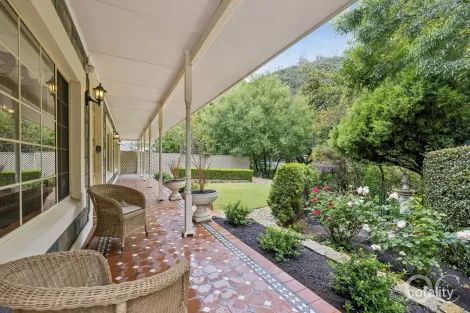 Property photo of 154 Waterfall Gully Road Waterfall Gully SA 5066