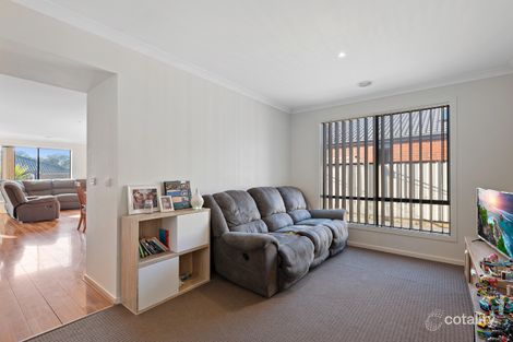 Property photo of 9 Eaglewood Way California Gully VIC 3556