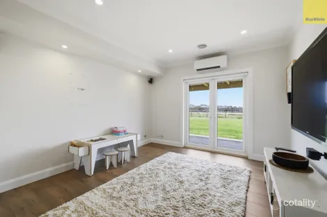 Property photo of 73 Dodemaide Circuit Merrimu VIC 3340