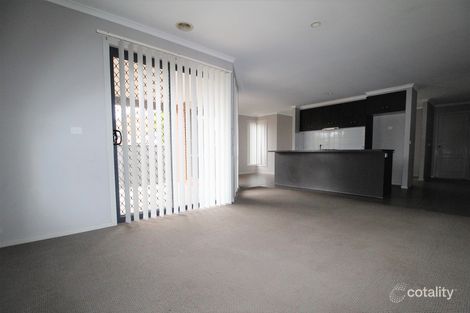 Property photo of 16 Oliver Place Point Cook VIC 3030