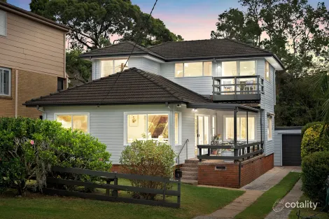 Property photo of 19 Nyrang Road Allambie Heights NSW 2100