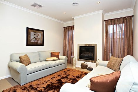 Property photo of 102 The Parade Wollert VIC 3750