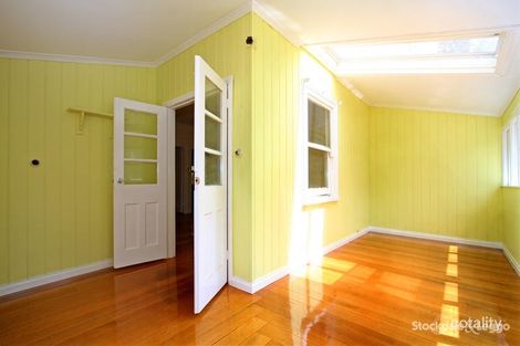 Property photo of 16 First Avenue Rosebud VIC 3939