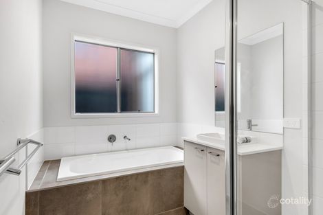 Property photo of 68 Fitzpatrick Circuit Kalkallo VIC 3064