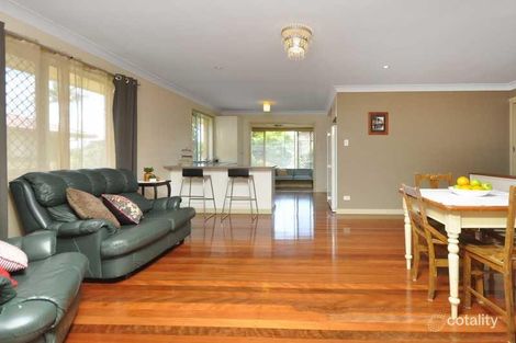 Property photo of 37 Jaguar Street Chermside West QLD 4032