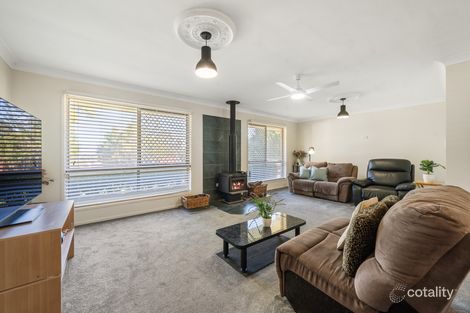 Property photo of 11 Jenika Court Highfields QLD 4352