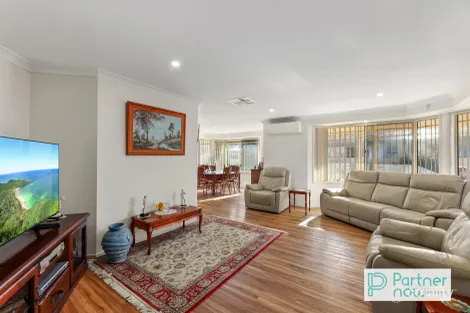 Property photo of 13 Eureka Place Hillvue NSW 2340
