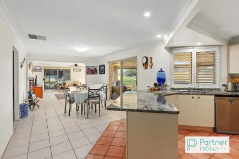 Property photo of 13 Eureka Place Hillvue NSW 2340