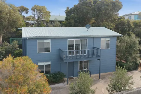 18 Anchor Pde, Cape Paterson, VIC 3995