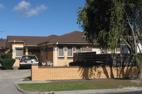 76 Parkmore Rd, Bentleigh East, VIC 3165