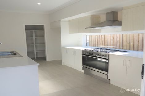 Property photo of 90 Chestnut Street Wynnum QLD 4178