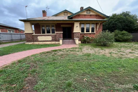 49 Raglan St, Maryborough, VIC 3465