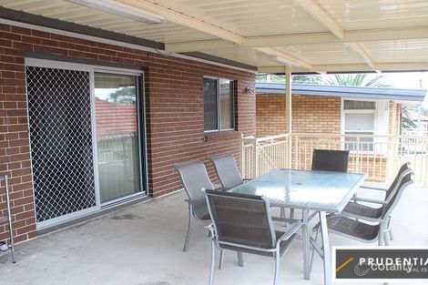 9 Lilian St, Campbelltown, NSW 2560