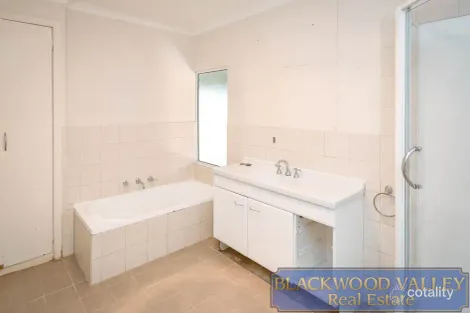 Property photo of 20 Walter Road Bridgetown WA 6255