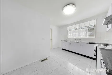 Property photo of 19 Savannah Crescent Epping VIC 3076