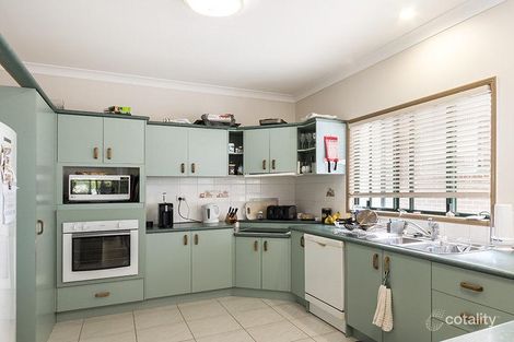 Property photo of 16 Madgwick Street Wynnum QLD 4178
