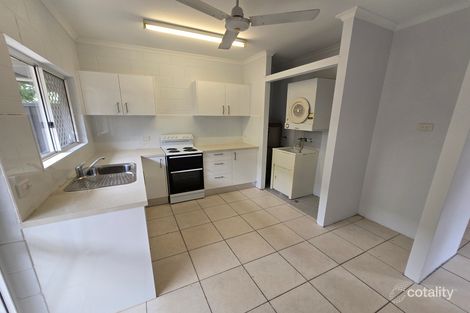 Property photo of 1/16 Robert Road Bentley Park QLD 4869