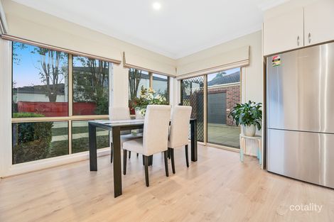 Property photo of 34 Edgbaston Circuit Berwick VIC 3806