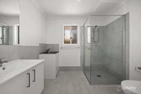 Property photo of 180 Affinity Boulevard Morayfield QLD 4506