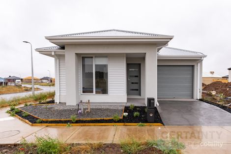 Property photo of 70 Stakes Boulevard Manor Lakes VIC 3024