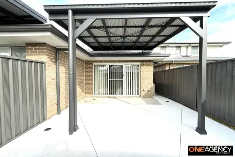 37 Limestone Ave, Spring Farm, NSW 2570