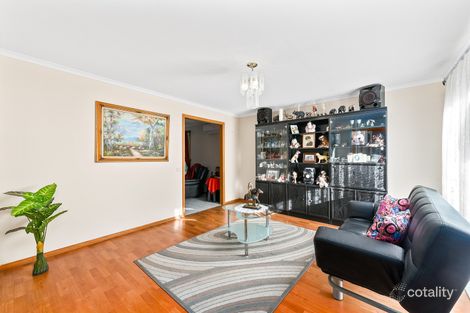 Property photo of 14 Borrowdale Court Cranbourne West VIC 3977
