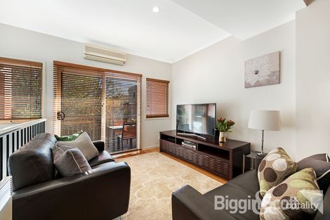 Property photo of 11 Ribbony Walk Maribyrnong VIC 3032