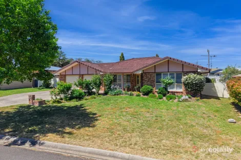 14 Eleanor Cl, Armidale, NSW 2350