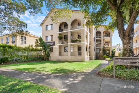 Property photo of 1/45 Chelsea Avenue Broadbeach QLD 4218