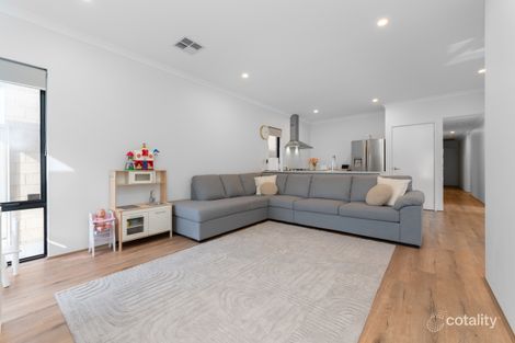 16 Gibbo Lane, Hammond Park, WA 6164