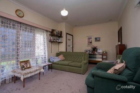 Property photo of 15 Finnan Street Cloverdale WA 6105