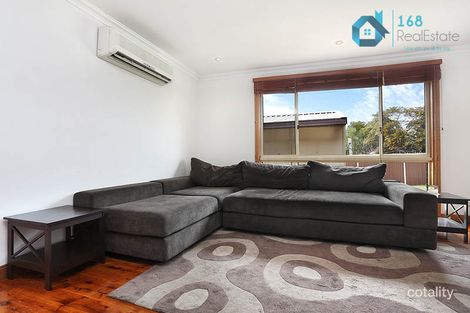 Property photo of 25 Popondetta Place Glenfield NSW 2167