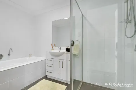 Property photo of 1/7 Croft Close Thornton NSW 2322