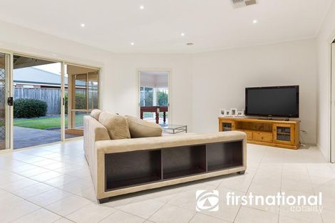 Property photo of 8 Murray Avenue Pakenham VIC 3810