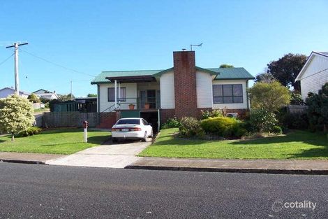 Property photo of 46 McPhee Street Havenview TAS 7320