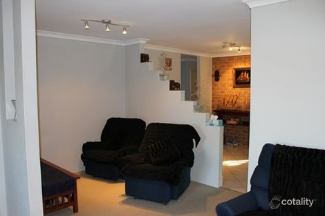 Property photo of 12 Oates Close Usher WA 6230