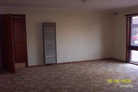 Property photo of 2/7 Hyland Street Moe VIC 3825