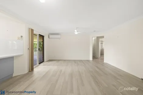 Property photo of 3 Daisy Court Middle Ridge QLD 4350