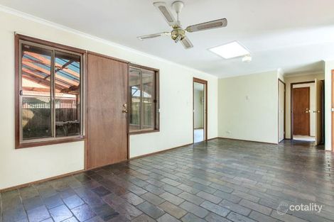 11 Denny Pl, Melton South, VIC 3338