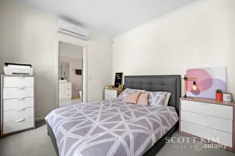 Property photo of 2/1 Sadie Street Mount Waverley VIC 3149