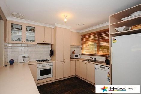 Property photo of 8 Beckenham Drive Ferntree Gully VIC 3156